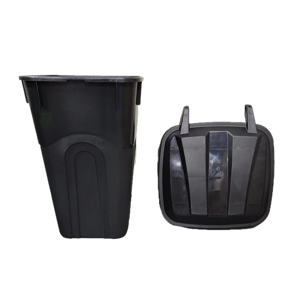 32 Gallon Black Wheeled Plastic Garbage Can with Attached Lid L6397
